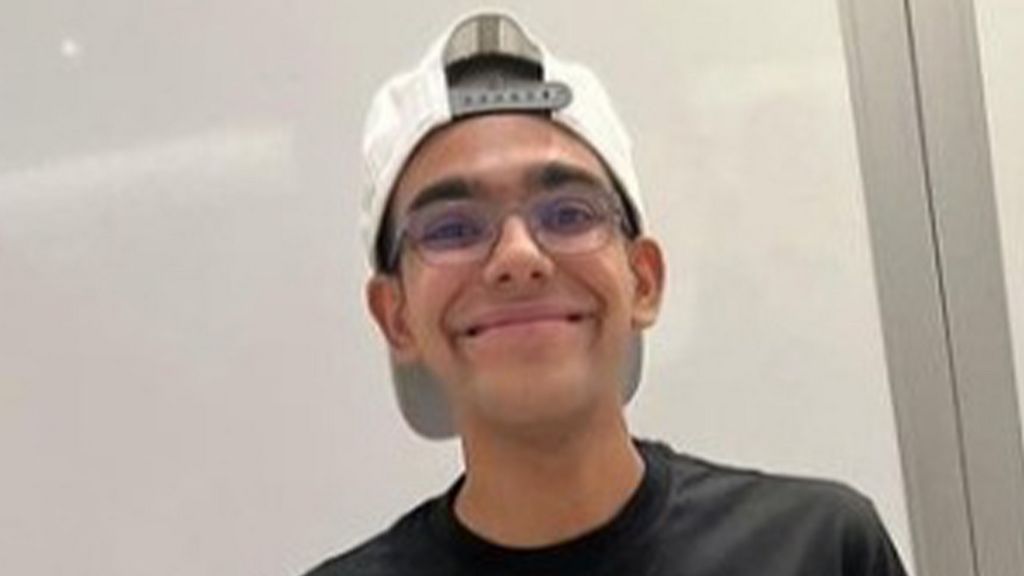 N3on Joins Iggy Azalea as Companion and Co-Owner of MOTHERLAND Gambling Establishment